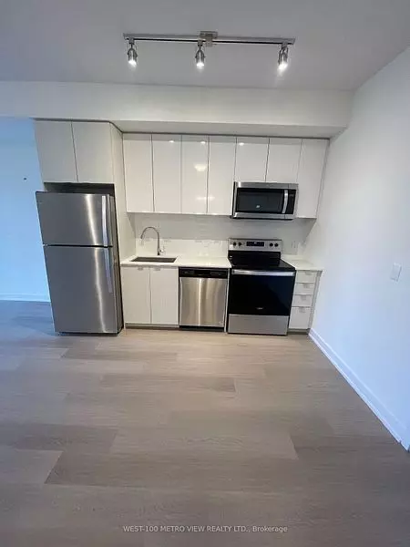 Toronto W07, ON M8Z 1N8,859 The Queensway N/A #315