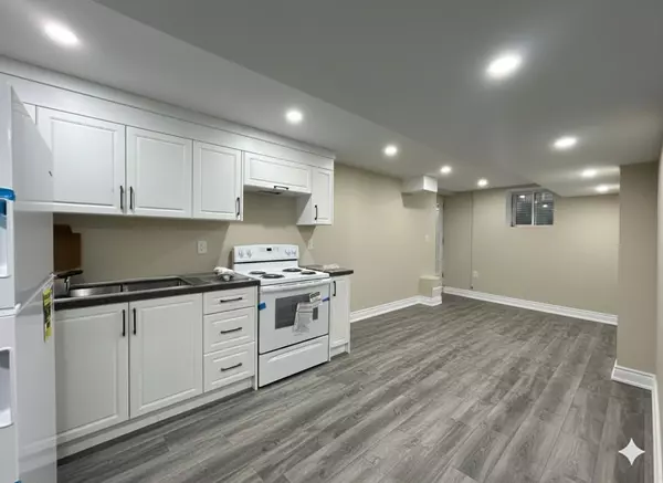 116 Blackburn DR, Brantford, ON N3T 6S2