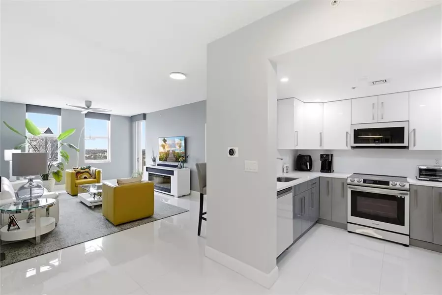 511 SE 5th Ave #1811, Fort Lauderdale, FL 33301