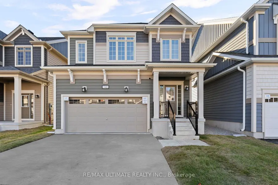 340 Mceachern LN, Gravenhurst, ON P1P 0H8