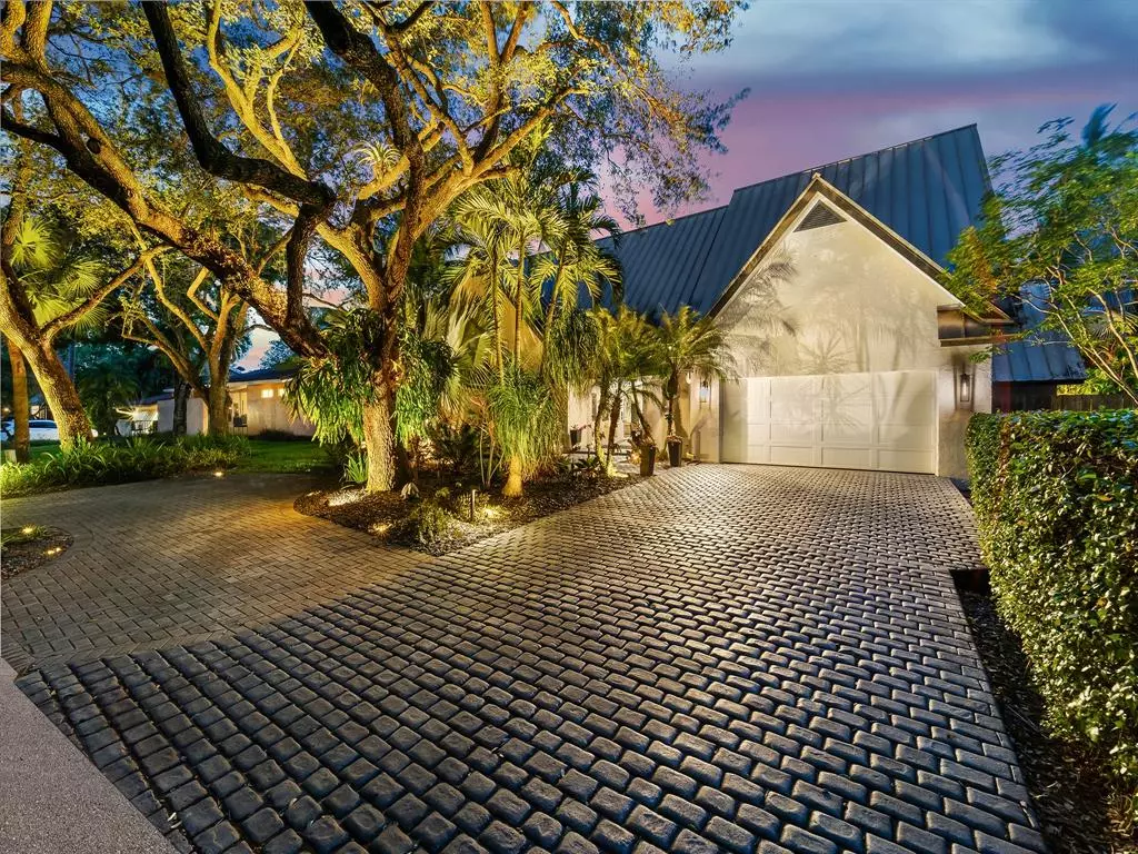 Fort Lauderdale, FL 33312,2415 Riverlane Ter