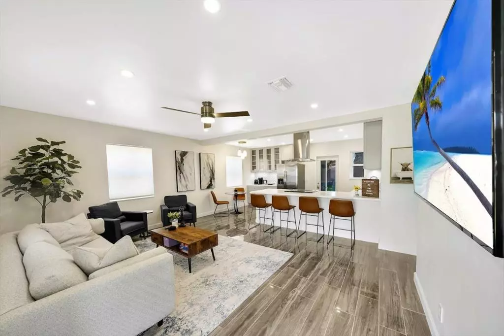 Fort Lauderdale, FL 33311,1332 NW 6th Ave