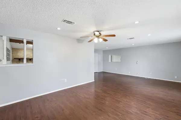 Arlington, TX 76013,2900 Lynnwood Drive