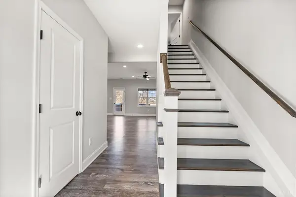 1240 Lindenshire DR, Forest, VA 24551