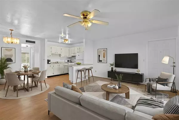 Boynton Beach, FL 33435,90 South Blvd #2C