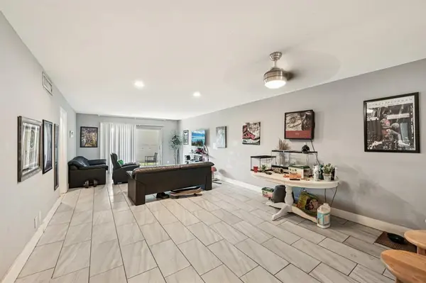 Lauderhill, FL 33319,6301 N Falls Circle Dr #111