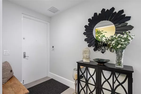 Deerfield Beach, FL 33441,701 SE 21st Ave #301