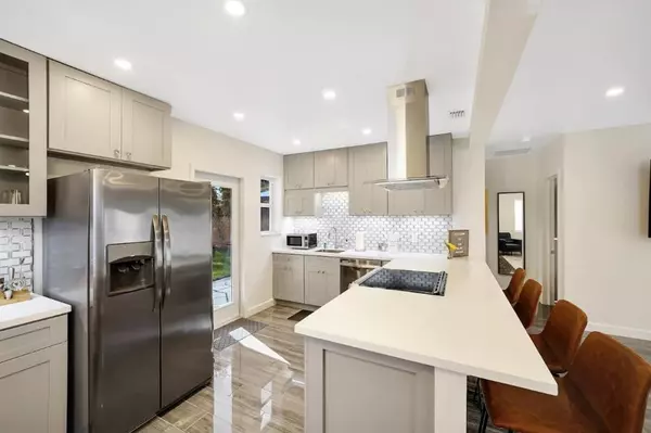 Fort Lauderdale, FL 33311,1332 NW 6th Ave