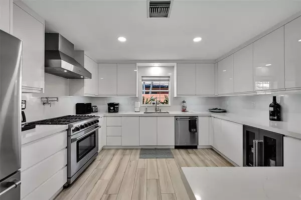 Fort Lauderdale, FL 33308,5281 NE 19th Ave