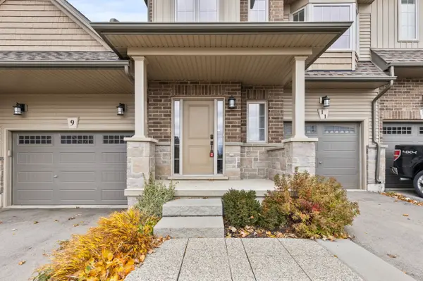 West Lincoln, ON L0R 2A0,11 Dennis DR