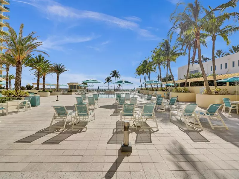 2501 S Ocean Dr #338, Hollywood, FL 33019