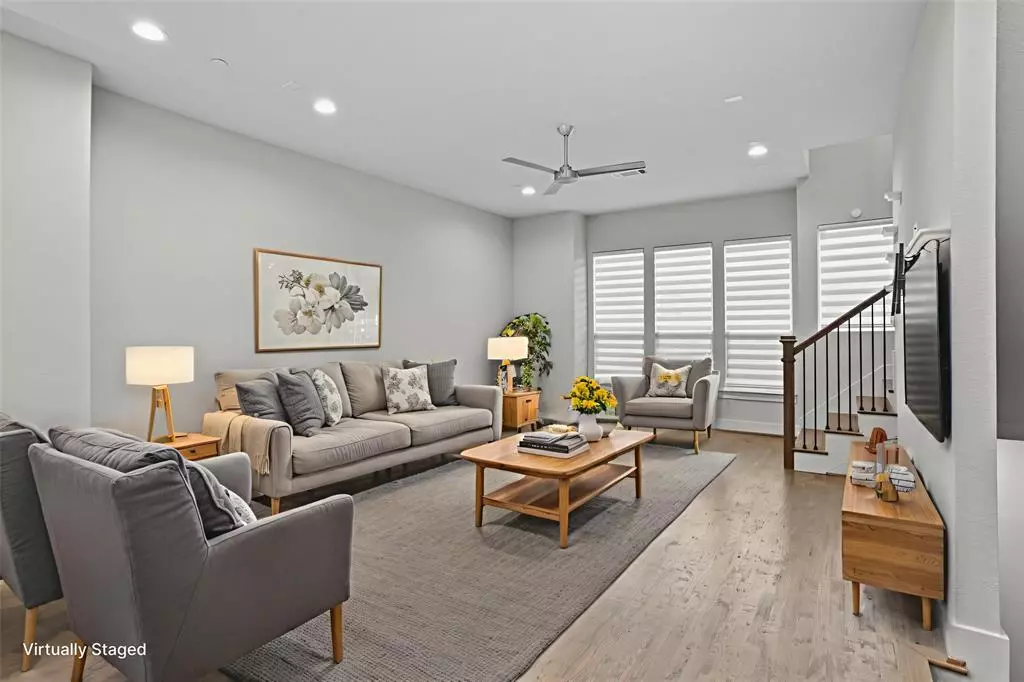 Dallas, TX 75206,4914 Live Oak Street #7