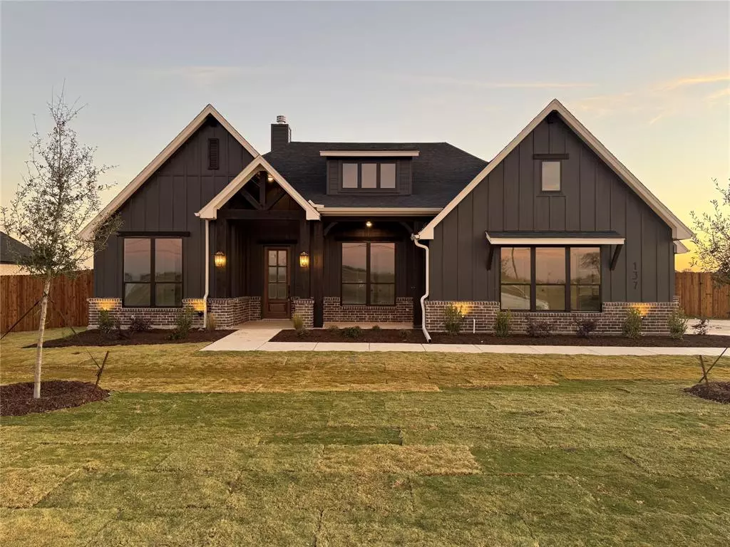 Godley, TX 76044,137 Red Fox