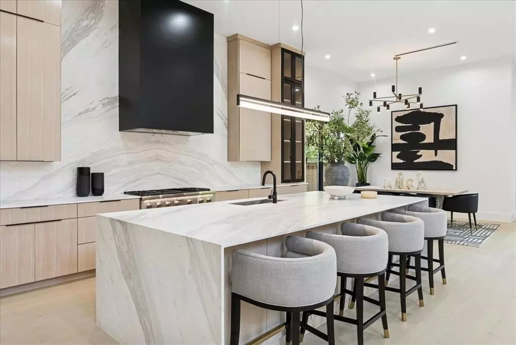 Dallas, TX 75214,7111 Coronado Avenue