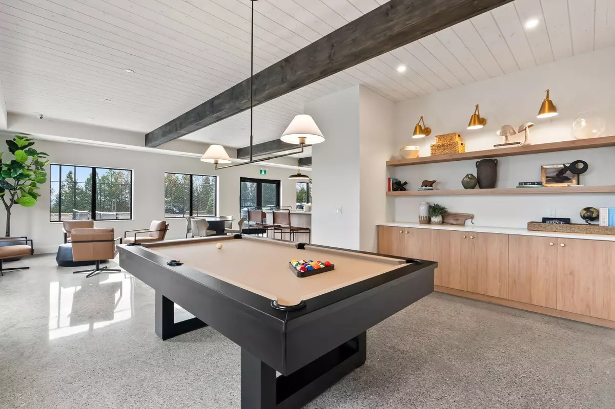 Brockton, ON N0G 2V0,92 Eastridge RD