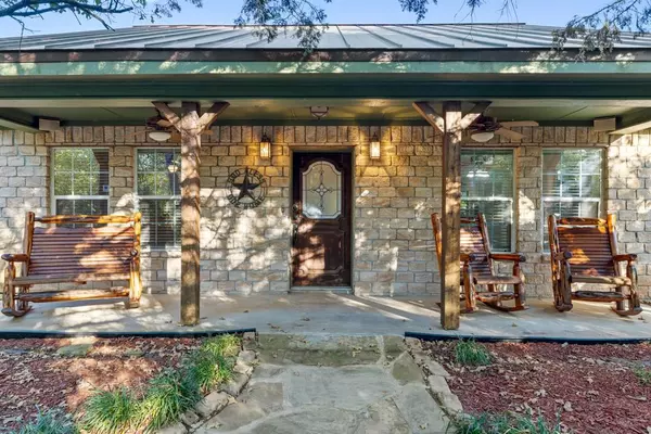 600 Seals Road, Bartonville, TX 76226