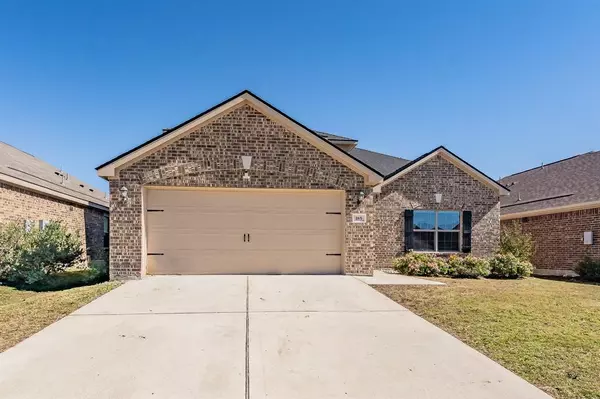185 Aster Drive, Sanger, TX 76266