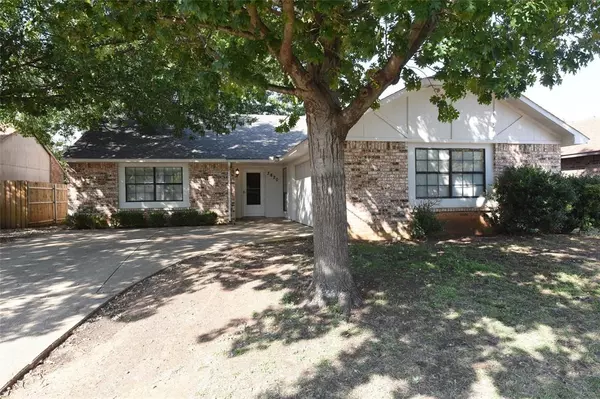 Fort Worth, TX 76133,3820 Seven Gables Street