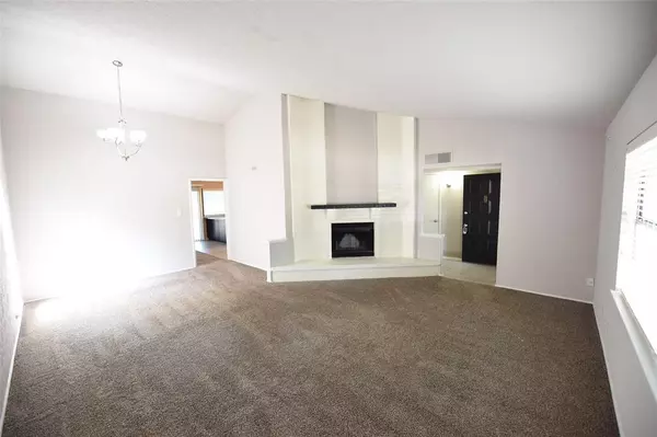 Fort Worth, TX 76133,3820 Seven Gables Street