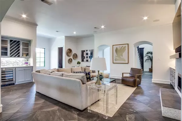 Fort Worth, TX 76109,5128 Peach Willow Lane