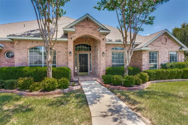 Aledo, TX 76008,207 Highland Drive