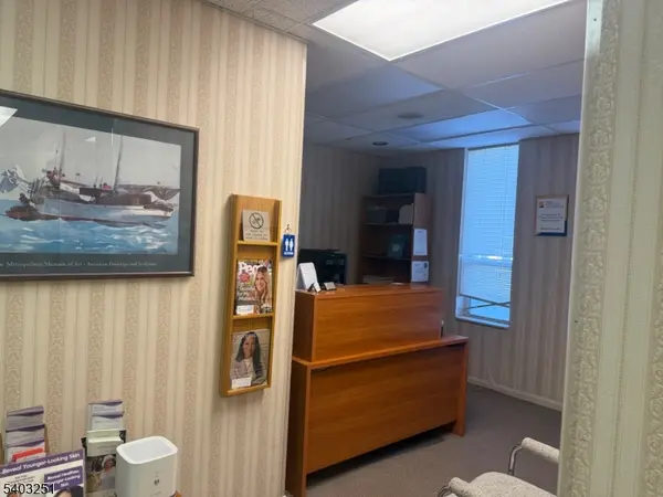 191 Hamburg Tpke, Pompton Lakes Boro, NJ 07442