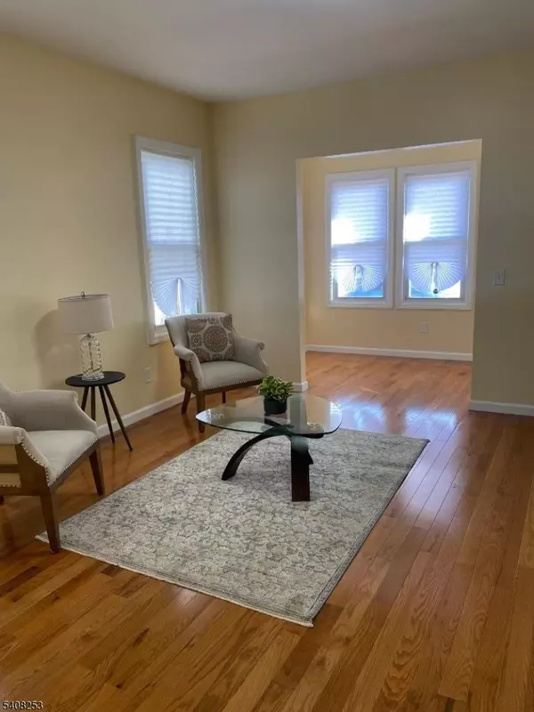 Irvington Twp., NJ 07111,71 Coolidge St