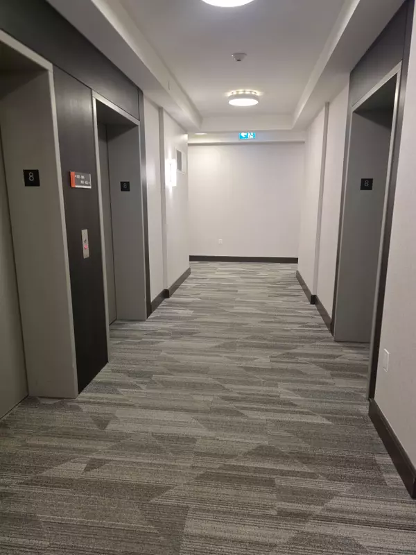 Toronto C15, ON M2J 0C9,50 Ann O'Reilly RD #805