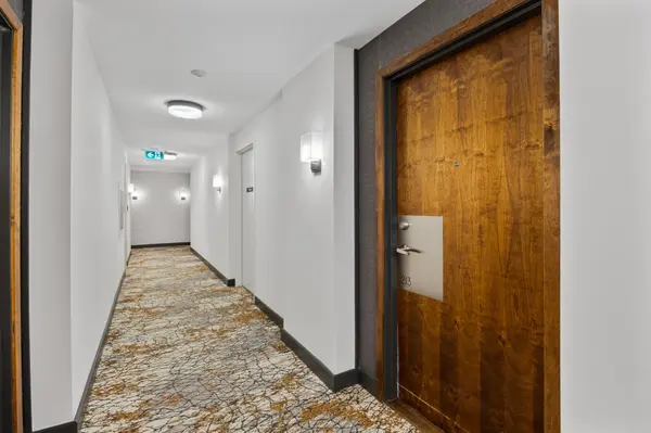 1235 Bayly ST #213, Pickering, ON L1W 1L7