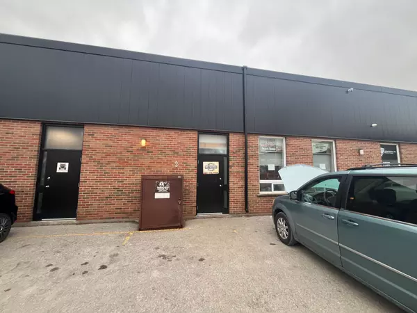 895 Dillingham RD #1, Pickering, ON L1W 2Y6