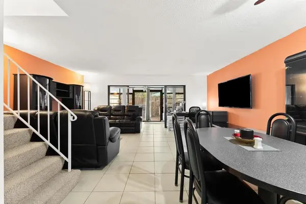 3320 Simms St #11C, Hollywood, FL 33021