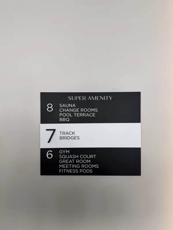 Vaughan, ON L4K 0L1,1000 Portage Pkwy #902