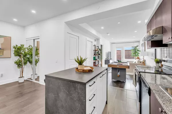 310 Broadway AVE #106, Orangeville, ON L9W 1L3