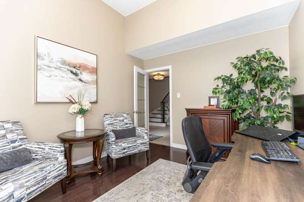 4175 Arbourfield DR, Burlington, ON L7M 4A7