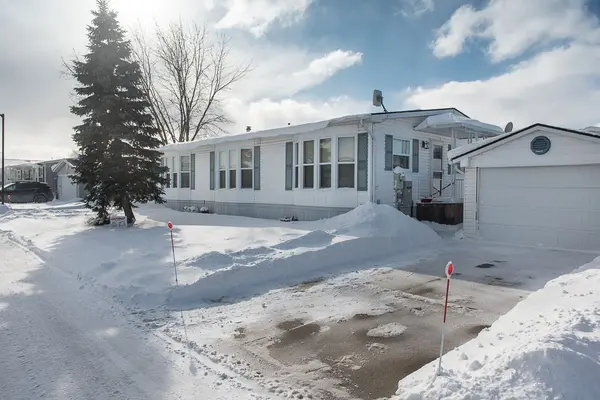 3033 Townline RD #254, Fort Erie, ON L0S 1S1