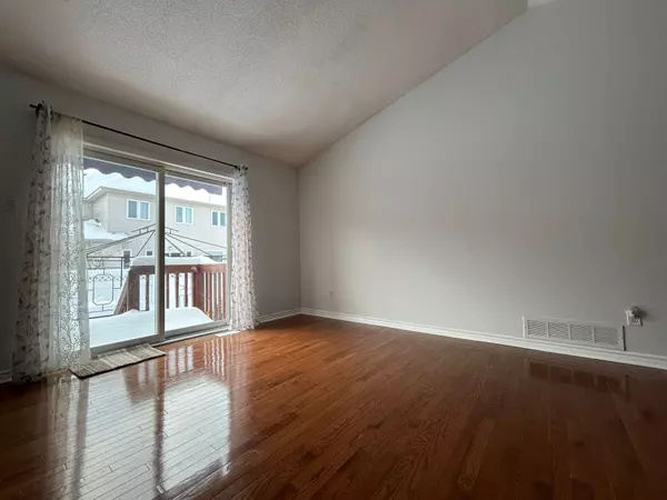 Hunt Club - Windsor Park Village And Area, ON K1V 0N6,106 Mosswood CT W