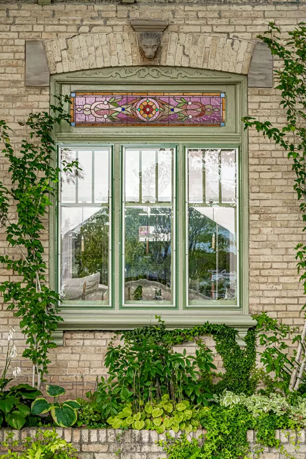 South Huron, ON N0M 1S2,365 William ST