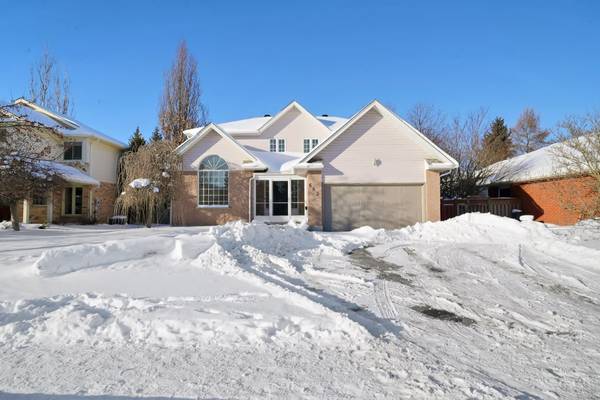 683 Willow RD, Guelph, ON N1H 8K2