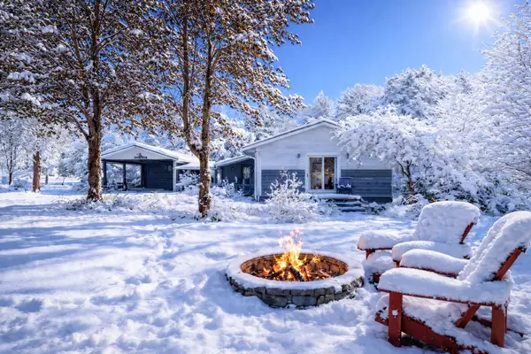 1047 Naismith RD E, Bracebridge, ON P1L 1X4