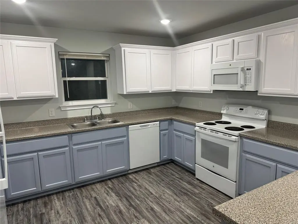 800 Sycamore Street #106, Commerce, TX 75428