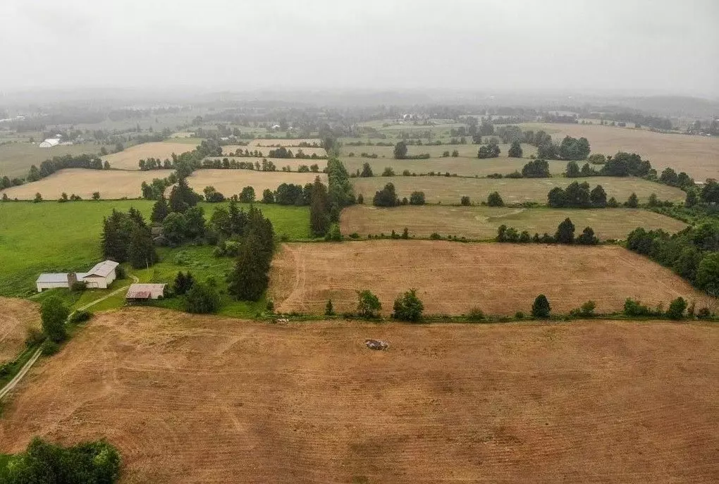 Guelph/eramosa, ON N0B 2K0,8373 High WAY #7