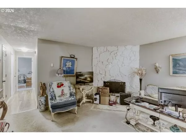 Portland, OR 97217,625 N BUFFALO ST