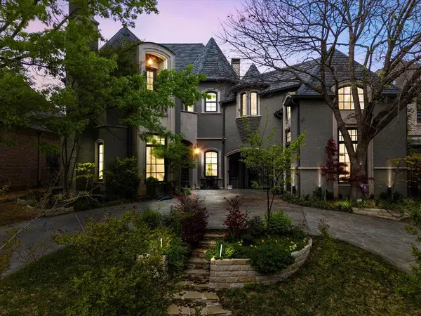 Dallas, TX 75214,6607 Lake Circle Drive