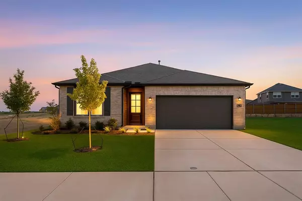 8245 Cheetah Path Path, Godley, TX 76044