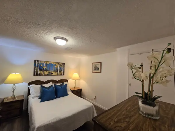 9 Shademaster CT #Bsmt, Toronto E11, ON M1B 1Y5