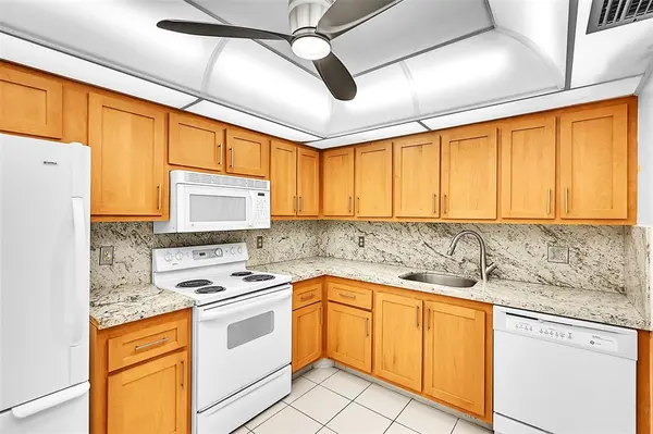 Coconut Creek, FL 33066,1902 Bermuda Cir #H3