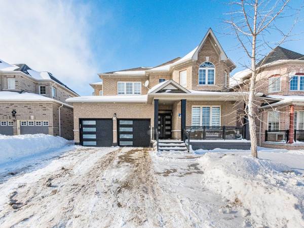 14 Grey Whale RD, Brampton, ON L6R 3K7