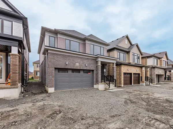 Hamilton, ON L0R 1C0,127 Soules SQ