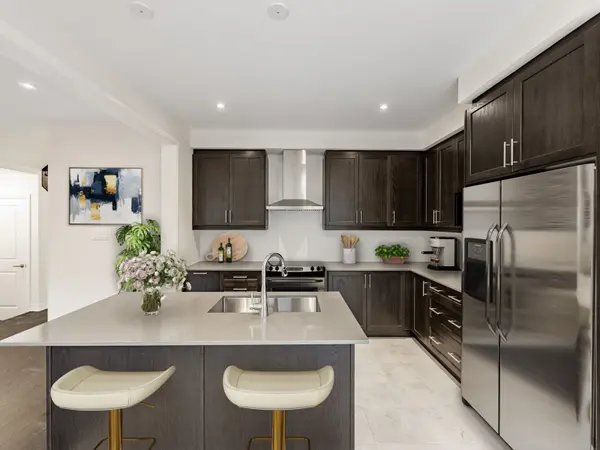 Hamilton, ON L0R 1C0,127 Soules SQ