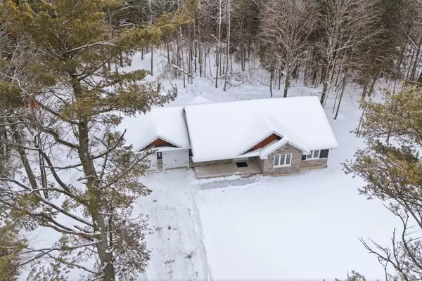 Centre Hastings, ON K0K 2K0,35 Crookston RD